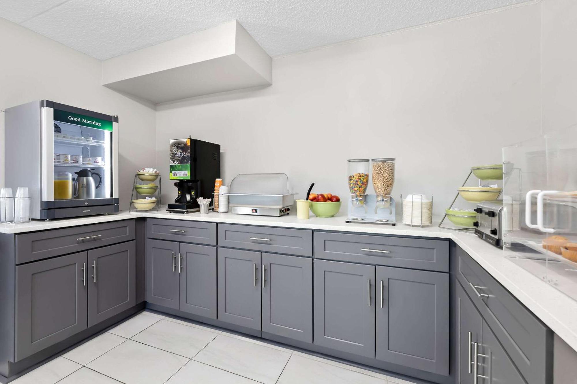 Quality Inn Nashville - Opryland Area 외부 사진