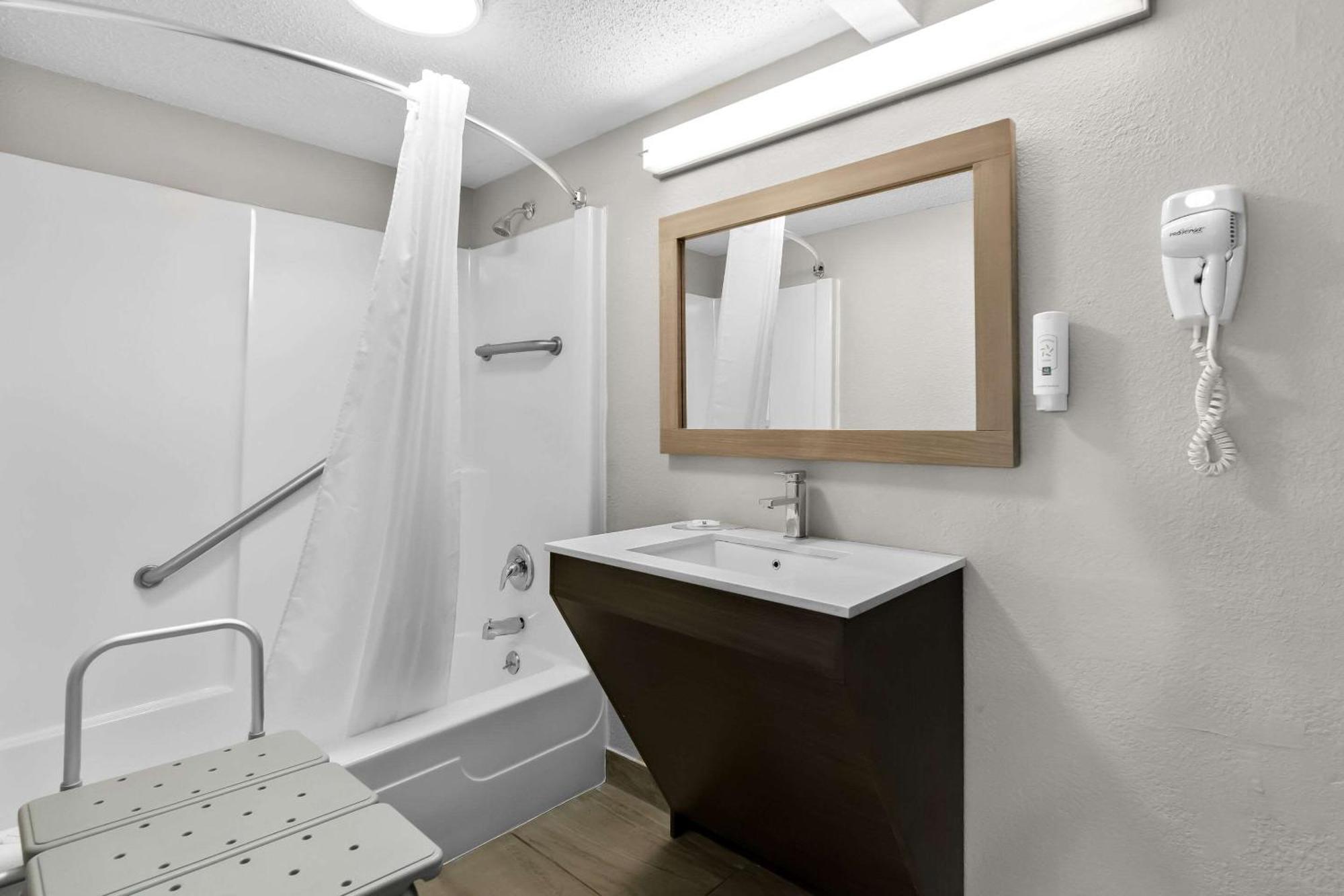Quality Inn Nashville - Opryland Area 외부 사진