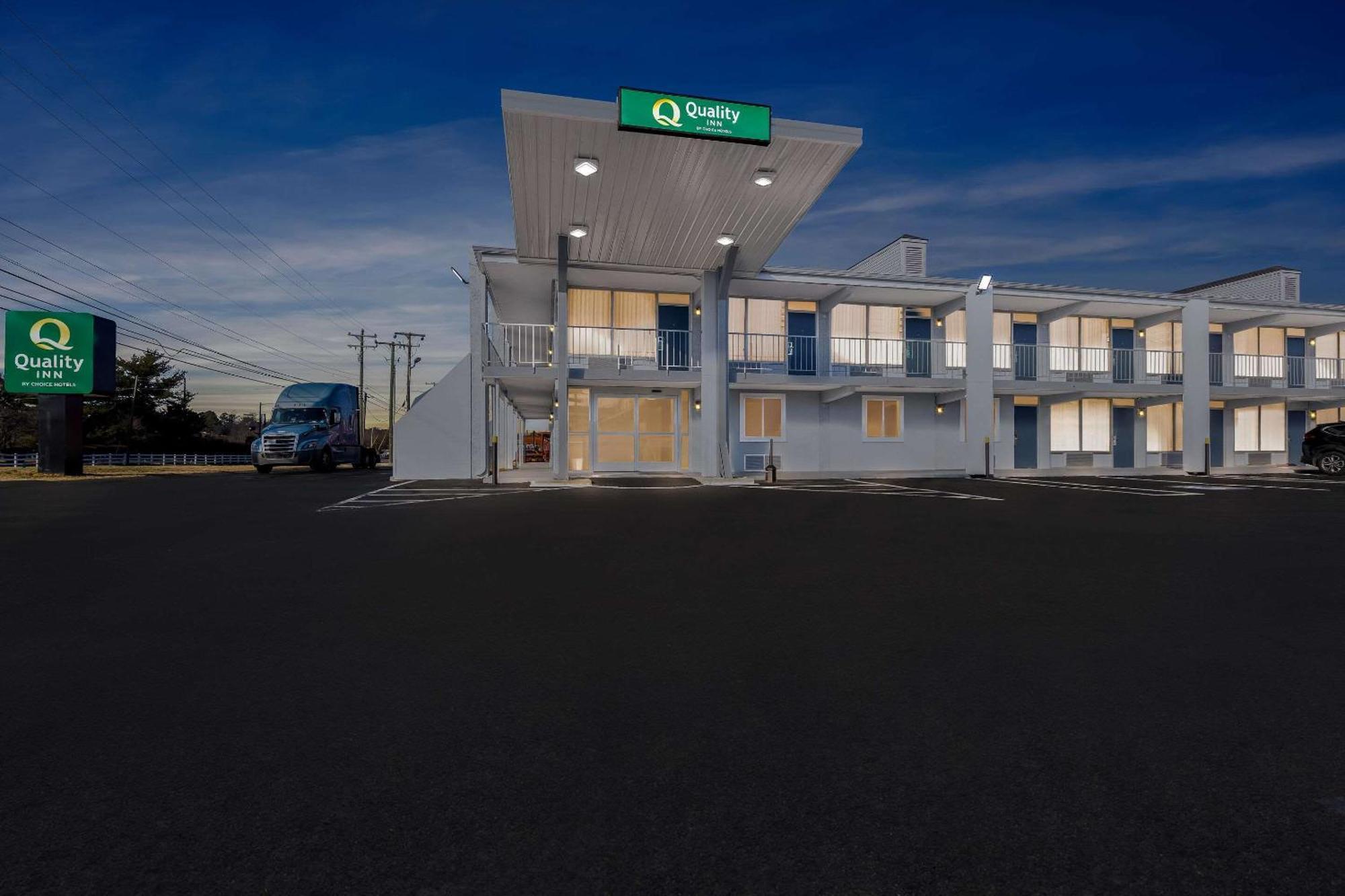 Quality Inn Nashville - Opryland Area 외부 사진
